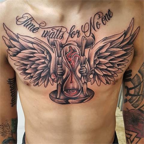 Stay True Tattoo