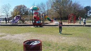 College Lakes Park